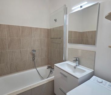 Location Appartement 2 pièces 39m² ORLEANS 45000 - Photo 6