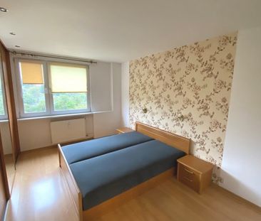 ŚLĄSKIE, Bielsko-Biała m., Bielsko-Biała, Osiedle Złote Łany - Zdjęcie 6