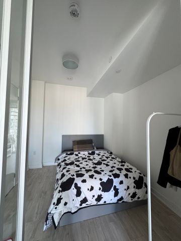 For Lease - 357 King Street Unit# 3501, Toronto, Ontario - Photo 2