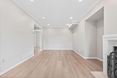 For Lease - 1333 Hazel Mccleary Drive, Oakville, Ontario - Photo 3