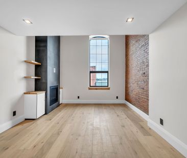 For Lease - 38 Front Street Unit# Unit # 5, Quinte West, Ontario - Photo 4