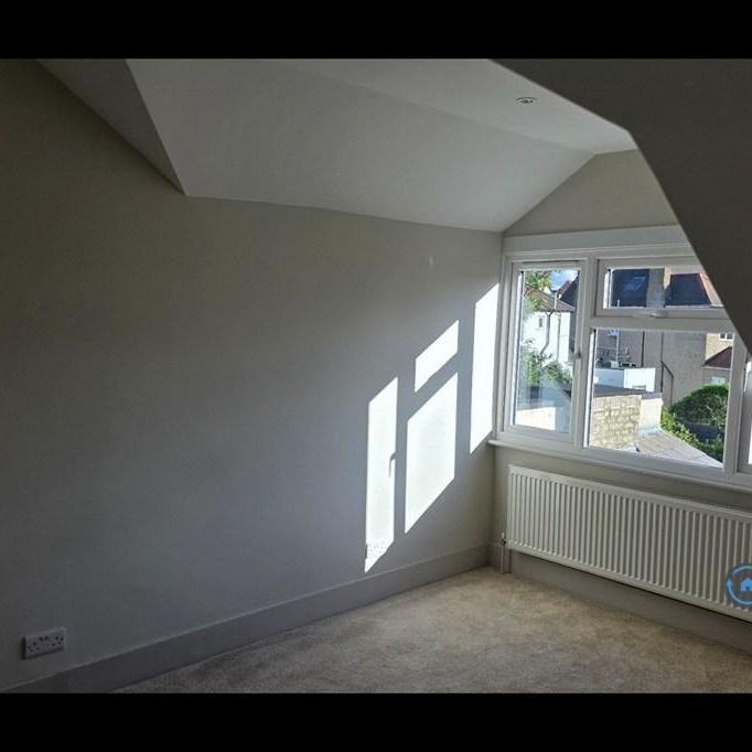 4 bedroom maisonette to rent - Photo 1