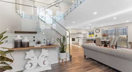 4 Bedroom Executive House - Photo 3