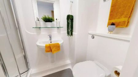 Platinum EnSuite Pls-2627 - Photo 3