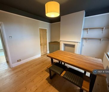 2 bedroom terraced house to rent - Photo 3