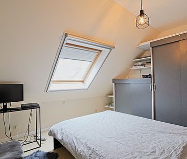 Dak appartement met 2 slaapkamers te Grembergen - Photo 4