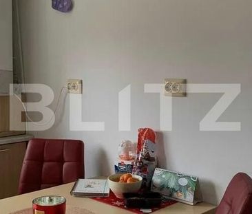 Oferta! Apartament generos de 3 camere, decomandate, 75 mp, zona VIVO - Photo 3