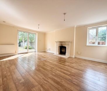 5 bedroom detached house to rent - Photo 1
