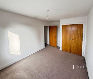 2 bedroom apartment to rent Cantelupe Road, East Grinstead, West Su... - Photo 5