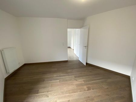 Location Appartement 2 pièces 43m² DECINES CHARPIEU 69150 - Photo 2