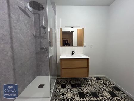 Location Appartement 4 pièces 98m² LAVAL 53000 - Photo 3