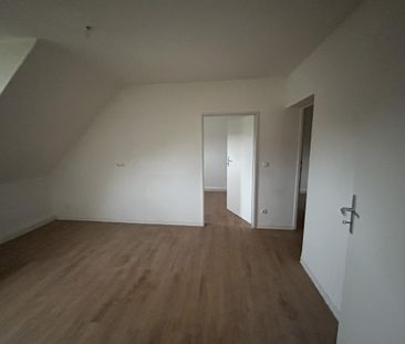 schöne 3-Zimmer-Wohnung in Eberstadt ab sofort! - Foto 1