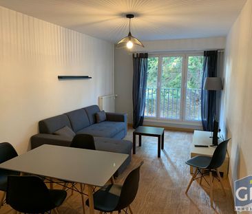 Location Appartement 2 pièces 43m² - Photo 5