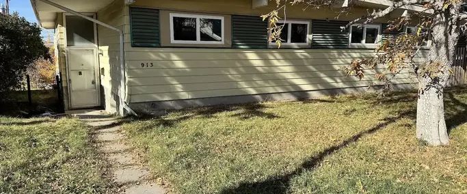 Brand New Renovated 2-Bedroom, 1-Bathroom basement suite duplex | 913 McKinnon Drive Northeast, Calgary - Photo 1