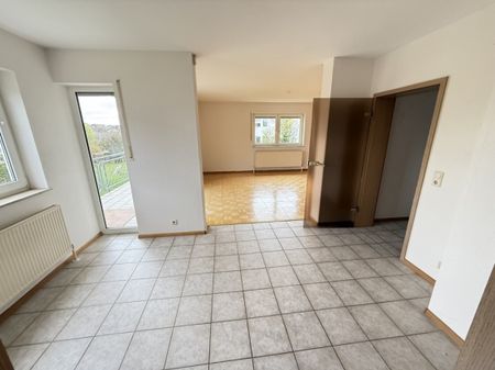MO0970 - Großzügige 3-Zimmer-Wohnung mit Balkon in Marienrachdorf - Photo 2