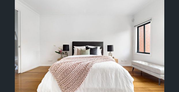 BRIGHTON BEAUTY JUST LISTED! - Photo 1