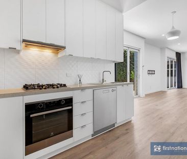 MODERN AND WELL APPOINTED IN CONVENIENT LOCATION - Photo 2