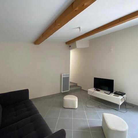 Location appartement rénové 4 pièces 79.9 m² à Beauregard-Baret (26300) 4 - Photo 1