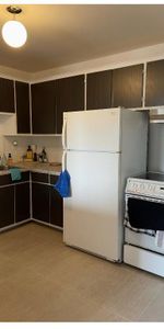 3-1/2 Longueuil (Le Vieux-Longueuil) $ 1 180 - Photo 3