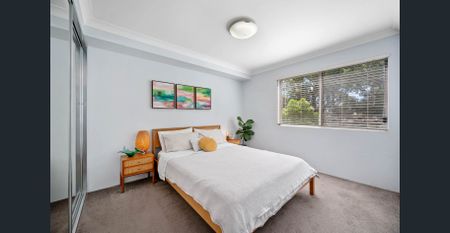 Modern & Convenient Living - Photo 5