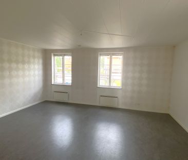 Hofors Centrum: Fyrarummare i markplan - Foto 3