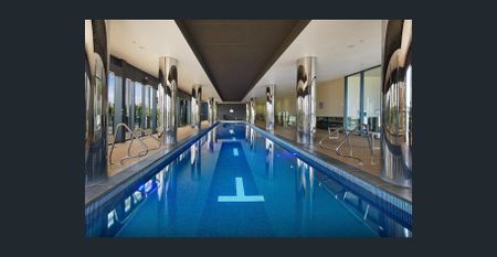 BRIGHT, SPACIOUS WITH EXCELLENT FACILITIES!! - Photo 2