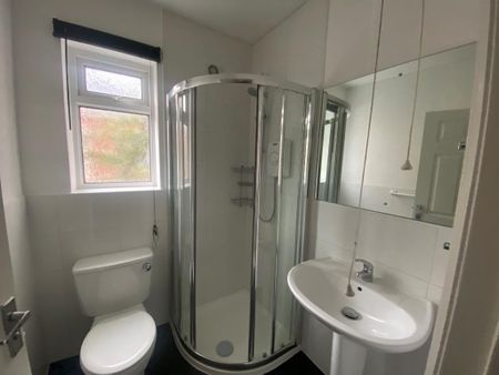 Studio Apartment To Rent - Photo 5