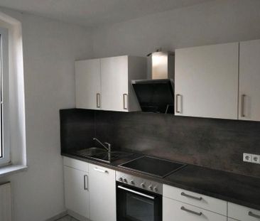 Geniale 1-Raum-Whg mit riesigem Balkon - Photo 1