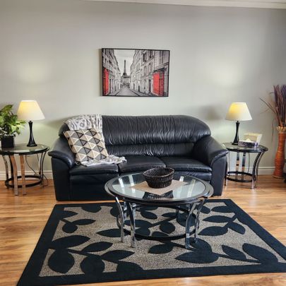 1010, 4902 37 Street, Red Deer - Photo 1
