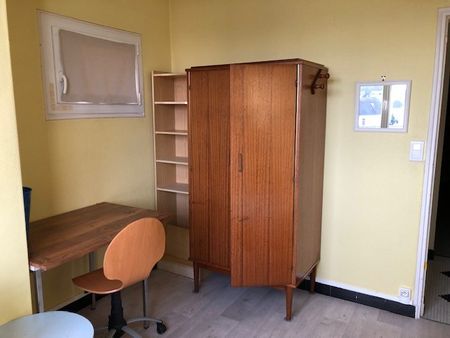 Chambre étudiante Meublé Saint Nazaire Quartier Pertuischaud - Photo 3