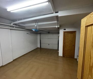 Luxury Detached House for rent in El Campello, Valencia - Photo 3