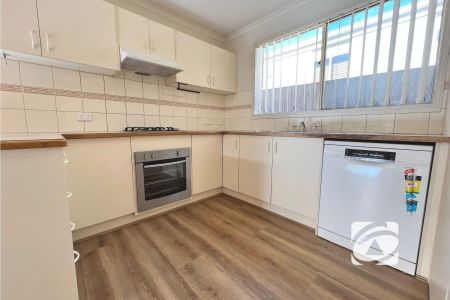 FOUR BEDROOM BEAUTY! - Photo 4