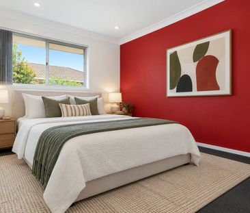 BRIGHT TOP FLOOR SPACE ON A QUIET STREET - Photo 2