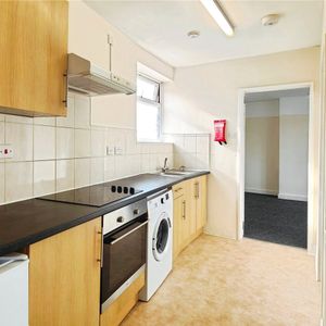 1 bedroom apartment to rent St. Georges Street, Northampton, Northamptonshire, NN1 - Photo 2