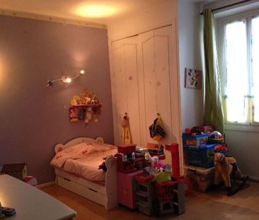 Location Appartement 3 pièces 80m² - Photo 3