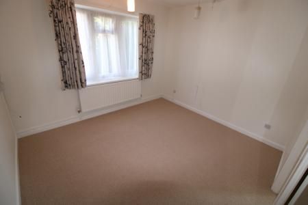 Gatcombe Close, Stretton, DE13 - Photo 3