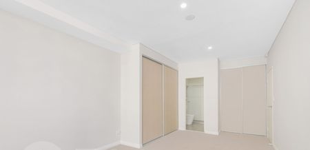 Modern Spacious 3 Bedrooms Plus Study Apartments for Lease! - Photo 3