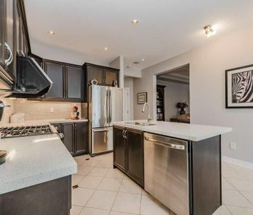 For Lease - 4633 Cornerstone Drive, Burlington, Ontario - Photo 3