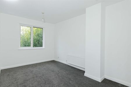 Blackpatch Grove, Shoreham-By-Sea - Photo 2