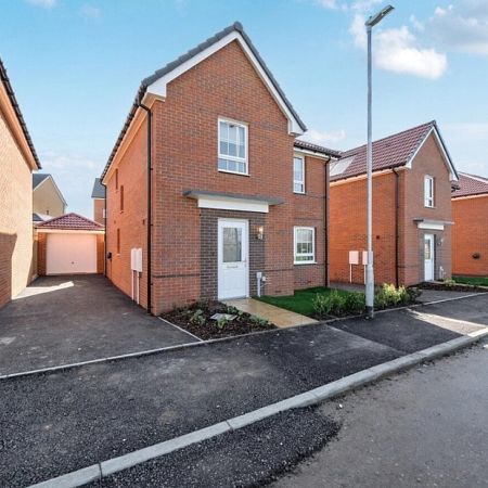 Kingsbarn Drive, Aylesford, ME20 7YG, Kent - Photo 4