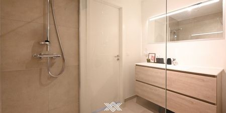 Appartement te huur in Deinze voor € 975 met 2 slaapkamers - Photo 3