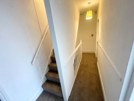 Lucas Street (room 5), Headingley, Leeds - Photo 5