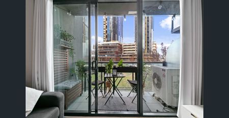 Experience City Living at Its Finest - Luxurious 1-Bedroom Apartments Available Now! - Photo 4