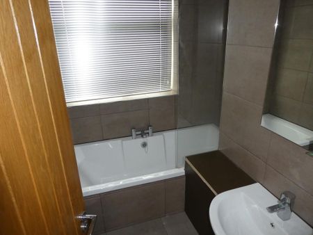 2 bedroom apartment to rent - Photo 5