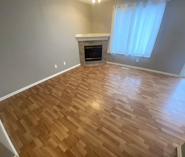 8207 8 Avenue SW - Photo 1