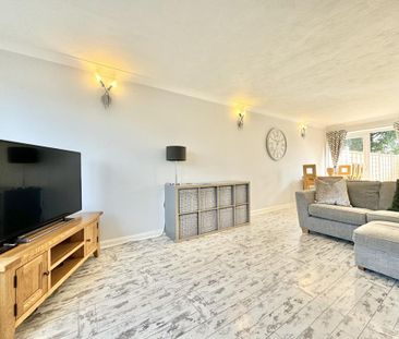 3 bedroom semi-detached house to rent - Photo 2