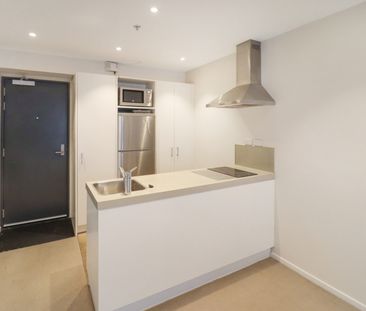 Apartment Living - Photo 2