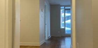 Situated in Vancouver!, Social Room, 1/BD 1/BA - Photo 2