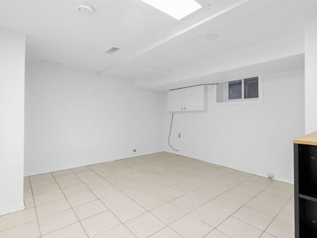For Lease - 465 Margueretta Street Unit# Basement, Toronto, Ontario - Photo 4