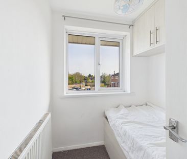 3 bedroom House in Welbeck Road, Maidenhead - Photo 1